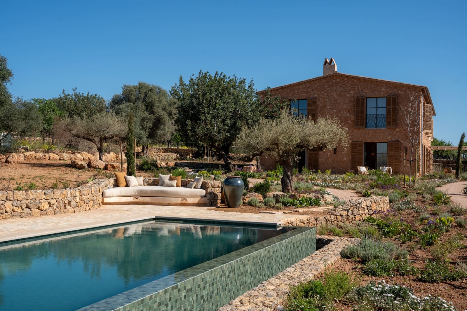 4 bedroom Villa for sale in Alaro - € 8,495,000 (Ref: 8514988)