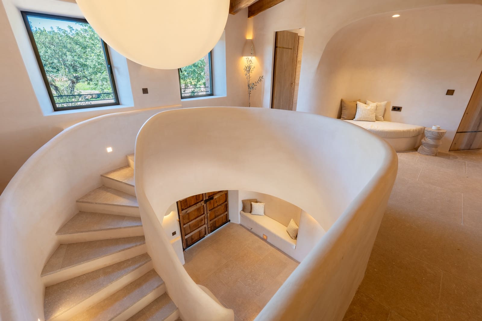 4 bedroom Villa for sale in Alaro - € 8,495,000 (Ref: 8514988)