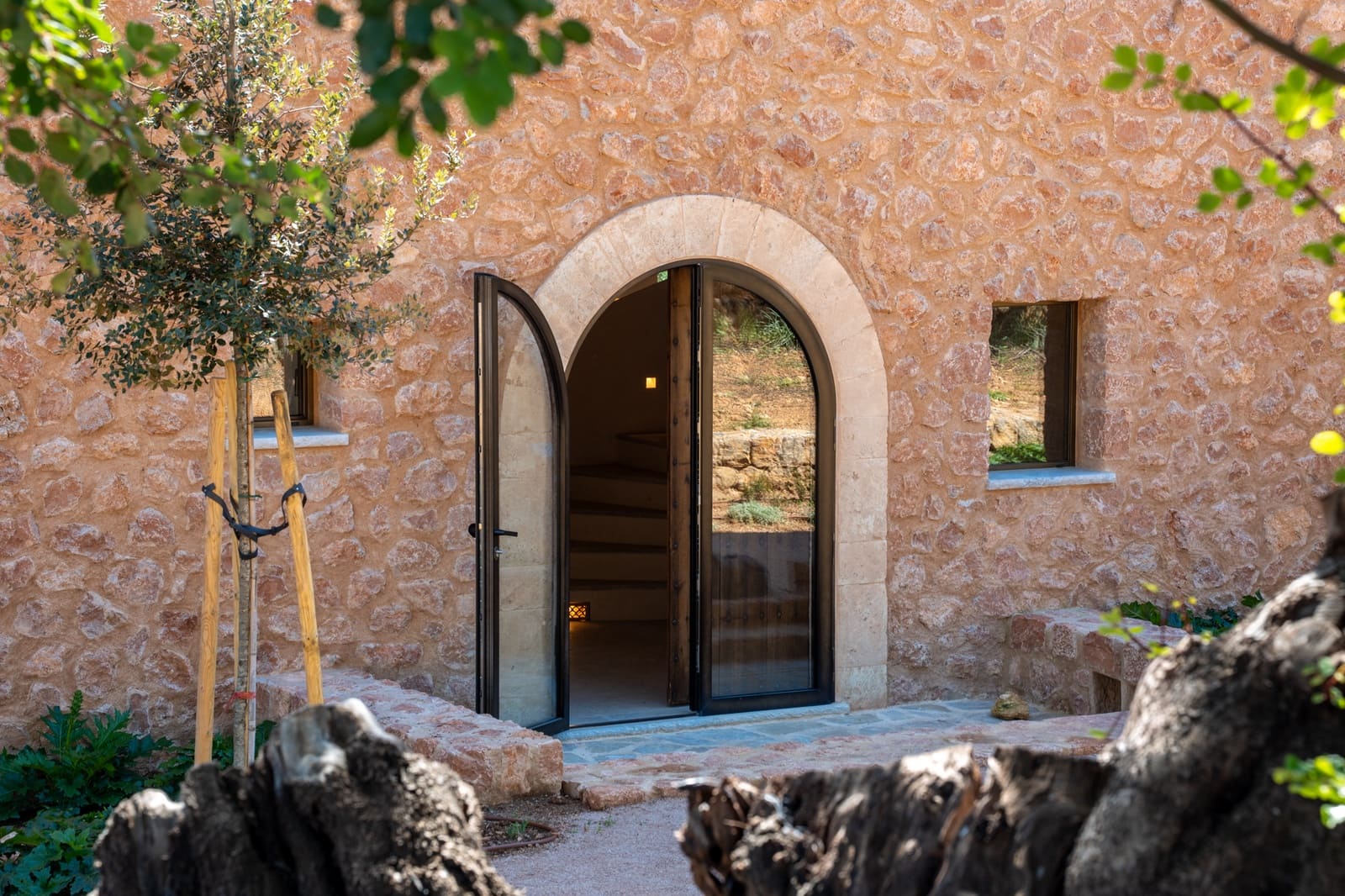 4 bedroom Villa for sale in Alaro - € 8,495,000 (Ref: 8514988)