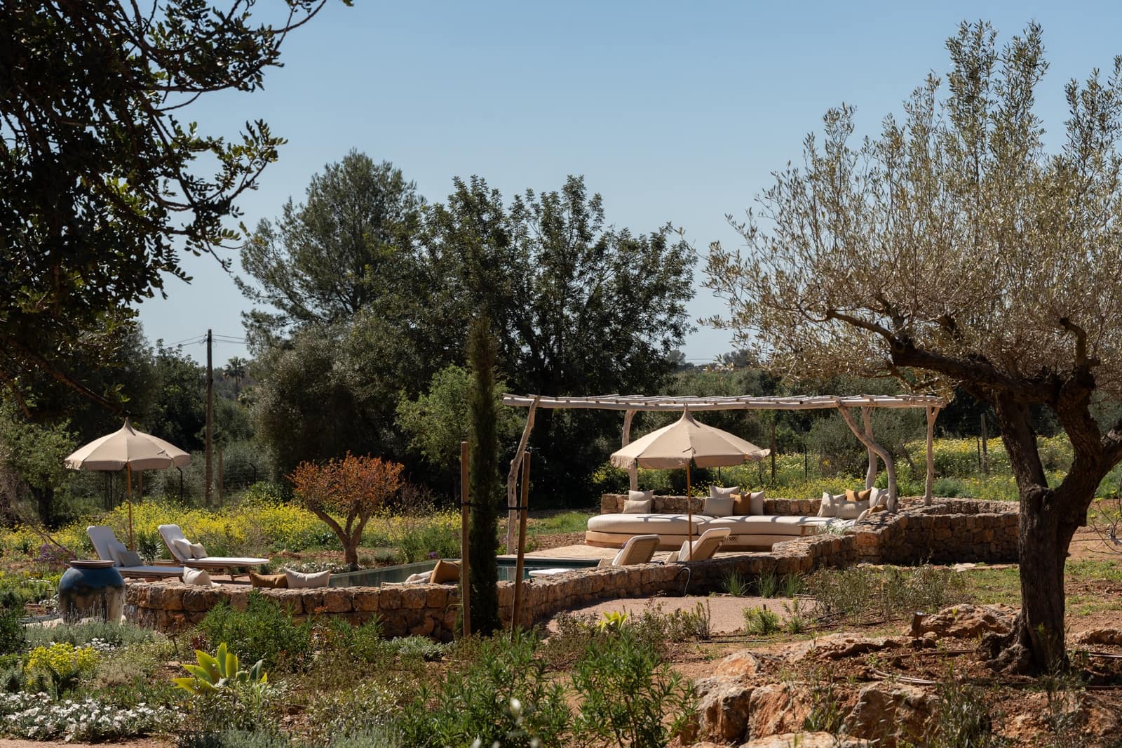 4 bedroom Villa for sale in Alaro - € 8,495,000 (Ref: 8514988)