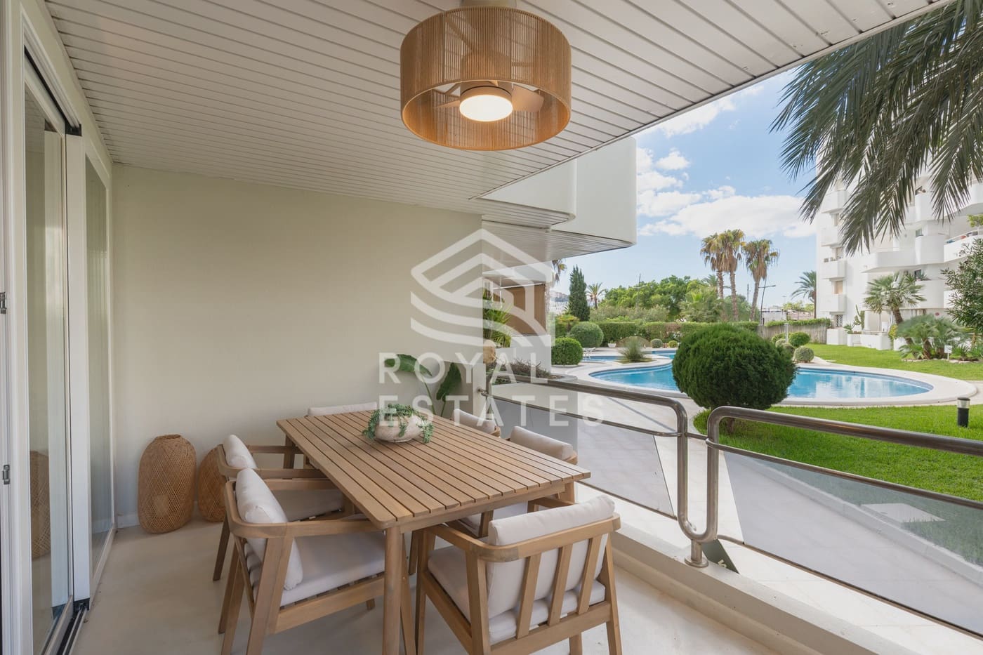 1 sovrum Lägenhet till salu i Ibiza stad med pool - 640 000 € (Ref: 8904966)