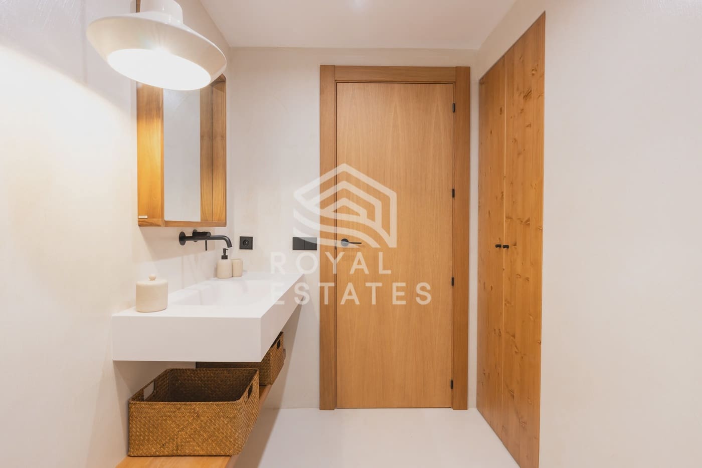 1 sovrum Lägenhet till salu i Ibiza stad med pool - 640 000 € (Ref: 8904966)