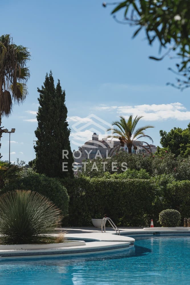 1 sovrum Lägenhet till salu i Ibiza stad med pool - 640 000 € (Ref: 8904966)