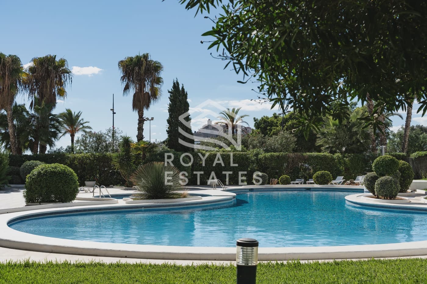 1 sovrum Lägenhet till salu i Ibiza stad med pool - 640 000 € (Ref: 8904966)