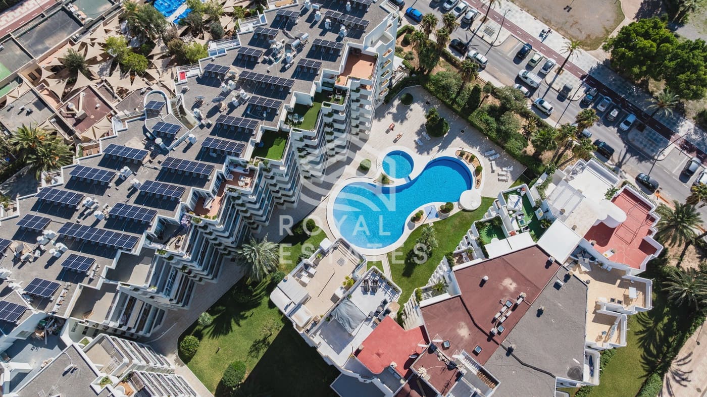 1 sovrum Lägenhet till salu i Ibiza stad med pool - 640 000 € (Ref: 8904966)