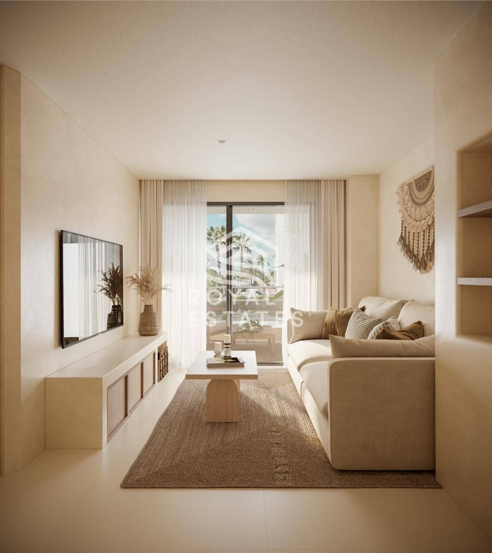 2 bedroom Apartment for sale in Ibiza / Eivissa town with pool - € 875,000 (Ref: 8920938)