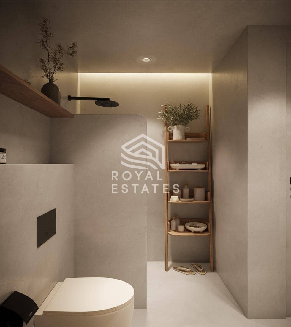 2 bedroom Apartment for sale in Ibiza / Eivissa town with pool - € 875,000 (Ref: 8920938)