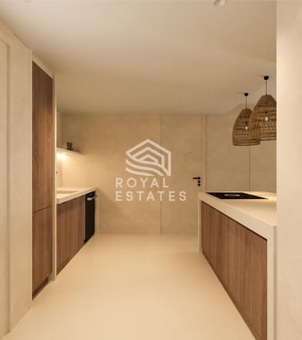 2 slaapkamer Appartement te koop in Ibiza dorp met zwembad - € 875.000 (Ref: 8920938)