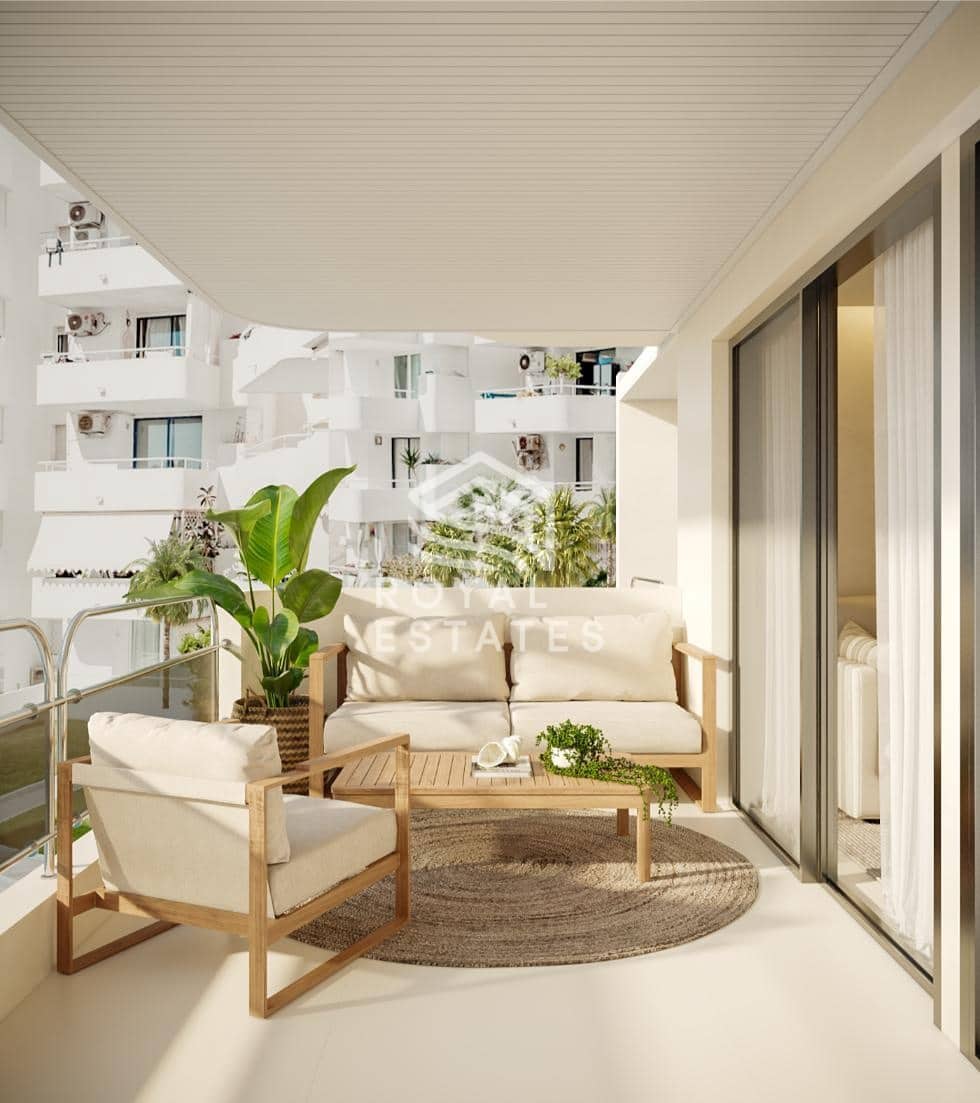 2 bedroom Apartment for sale in Ibiza / Eivissa town with pool - € 875,000 (Ref: 8920938)