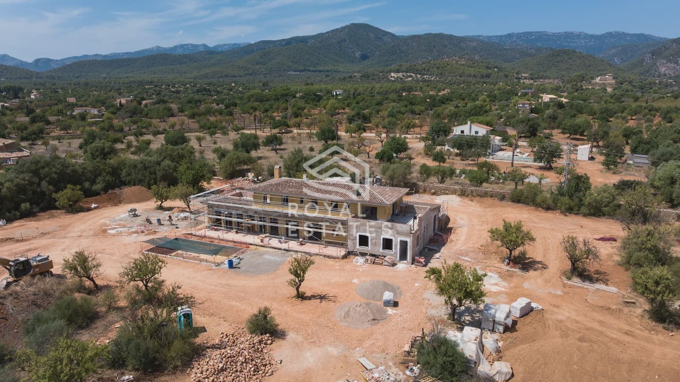 5 Zimmer Villa zu verkaufen in Santa Maria del Cami mit Pool - 8.750.000 € (Ref: 8931794)