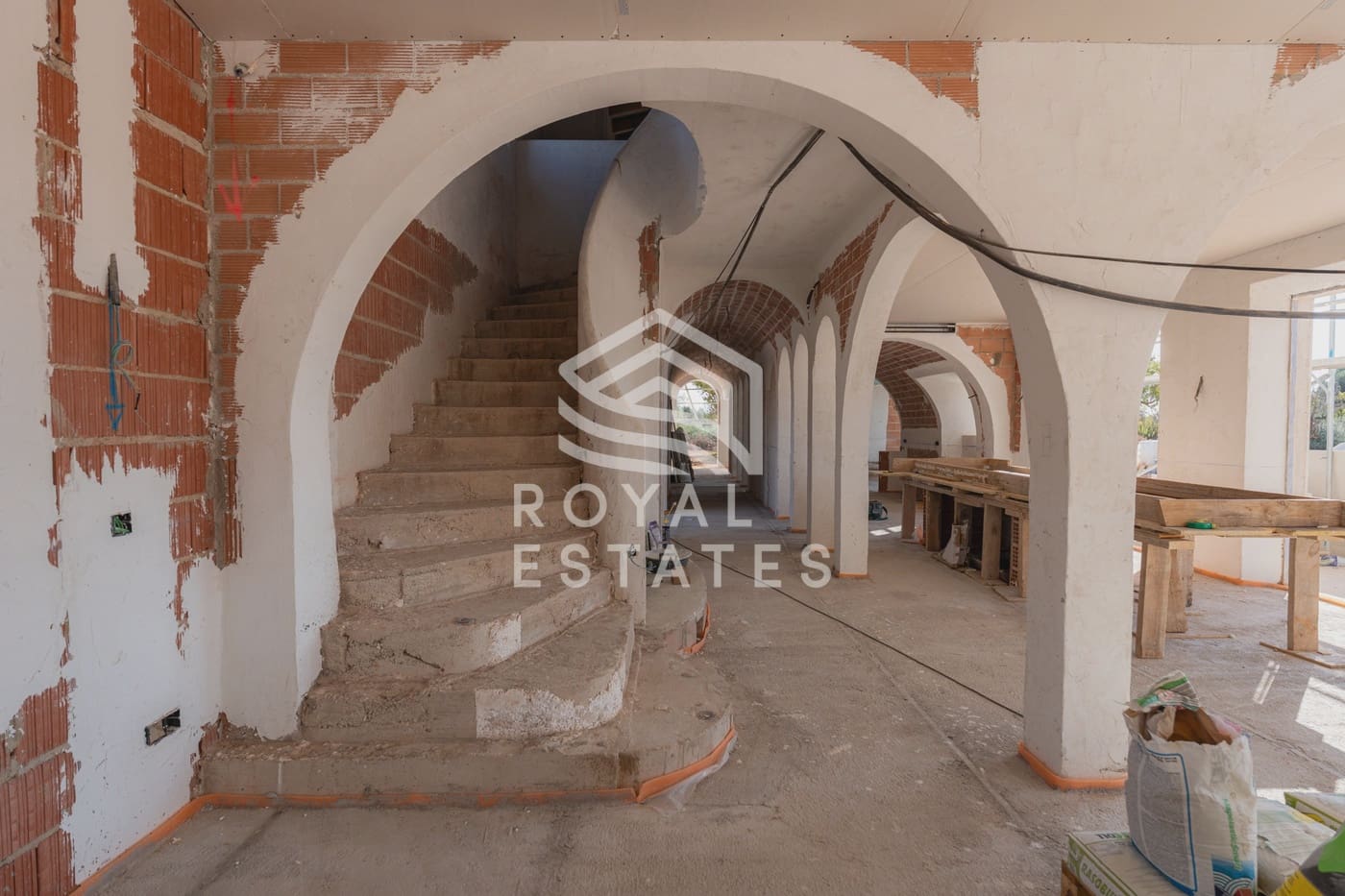 5 Zimmer Villa zu verkaufen in Santa Maria del Cami mit Pool - 8.750.000 € (Ref: 8931794)