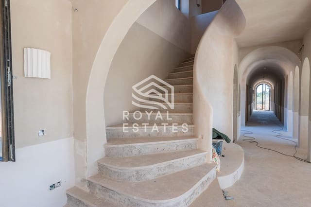 5 bedroom Villa for sale in Santa María del Camí with pool - € 8,750,000 (Ref: 8931794)