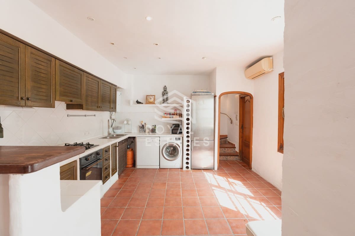 3 quarto Moradia para venda em Ibiza / Eivissa cidade - 799 999 € (Ref: 9180759)