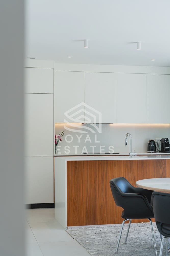 3 sypialnia Apartament na sprzedaż w Talamanca z basenem - 1 200 000 € (Ref: 9310405)