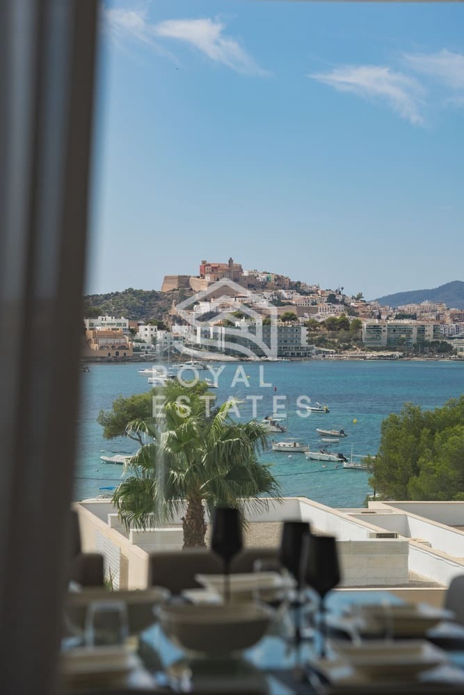 4 bedroom Apartment for sale in Talamanca with pool garage - € 4,500,000 (Ref: 9312292)