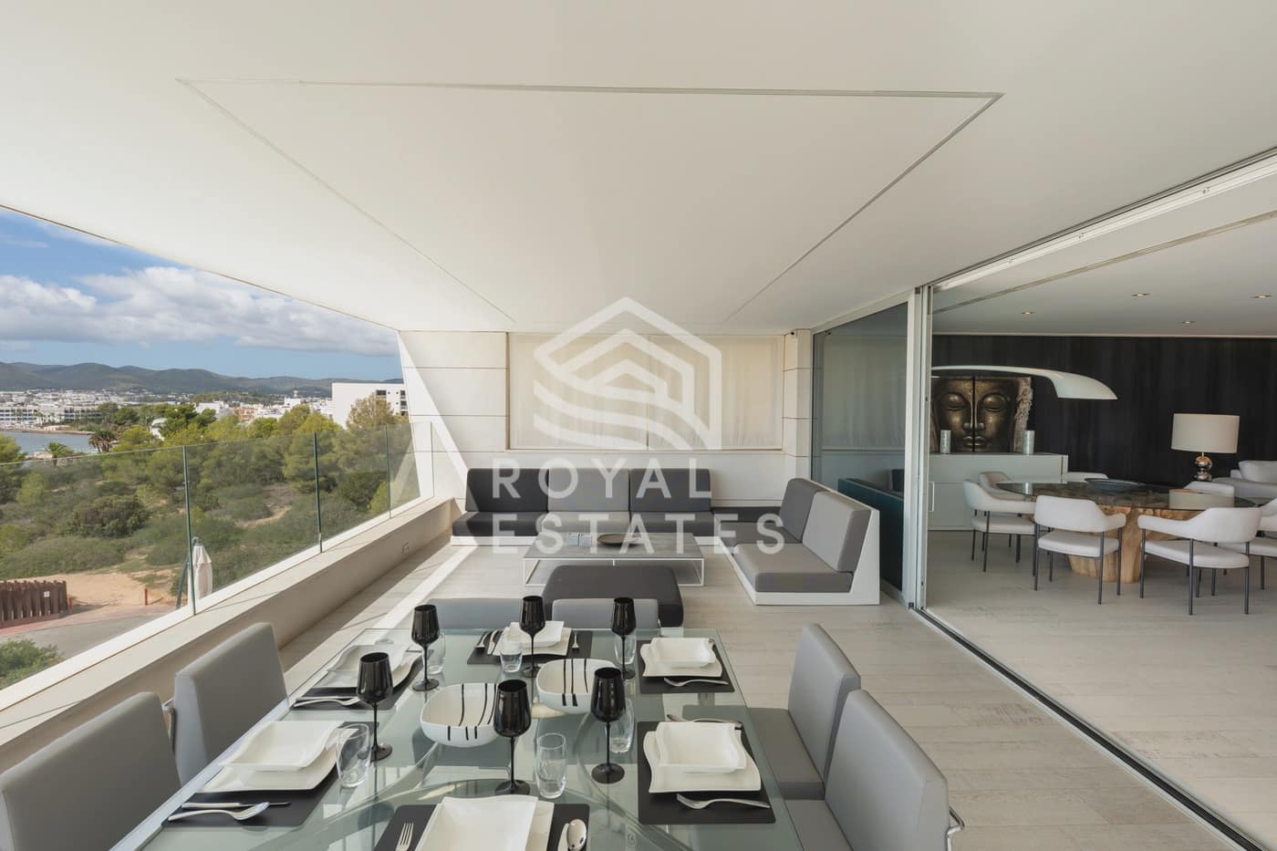 4 bedroom Apartment for sale in Talamanca with pool garage - € 4,500,000 (Ref: 9312292)