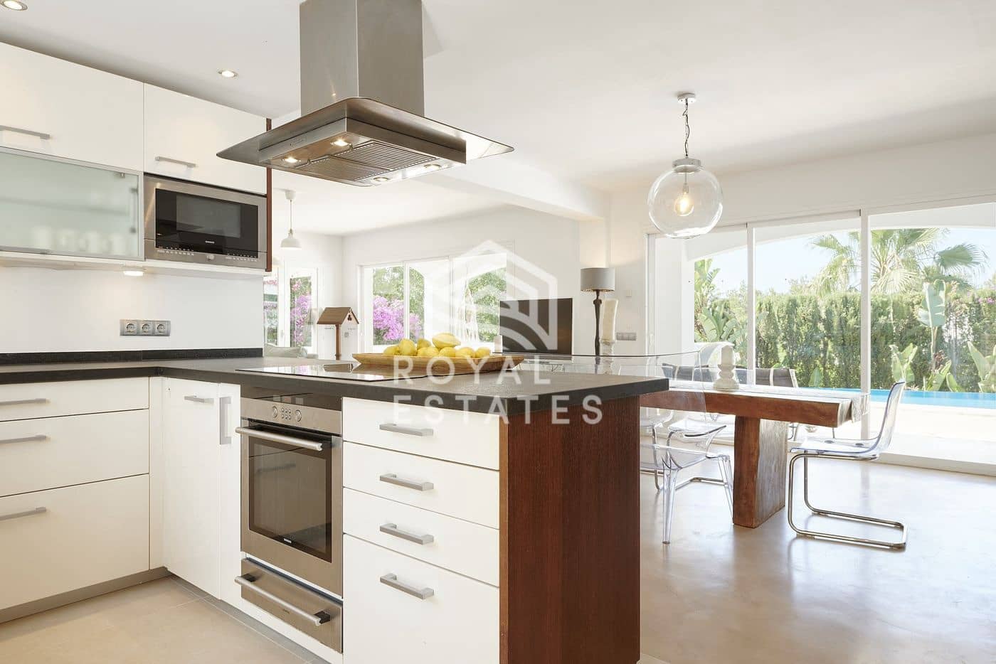 6 sovrum Villa till salu i Ibiza stad med pool - 2 300 000 € (Ref: 9676695)