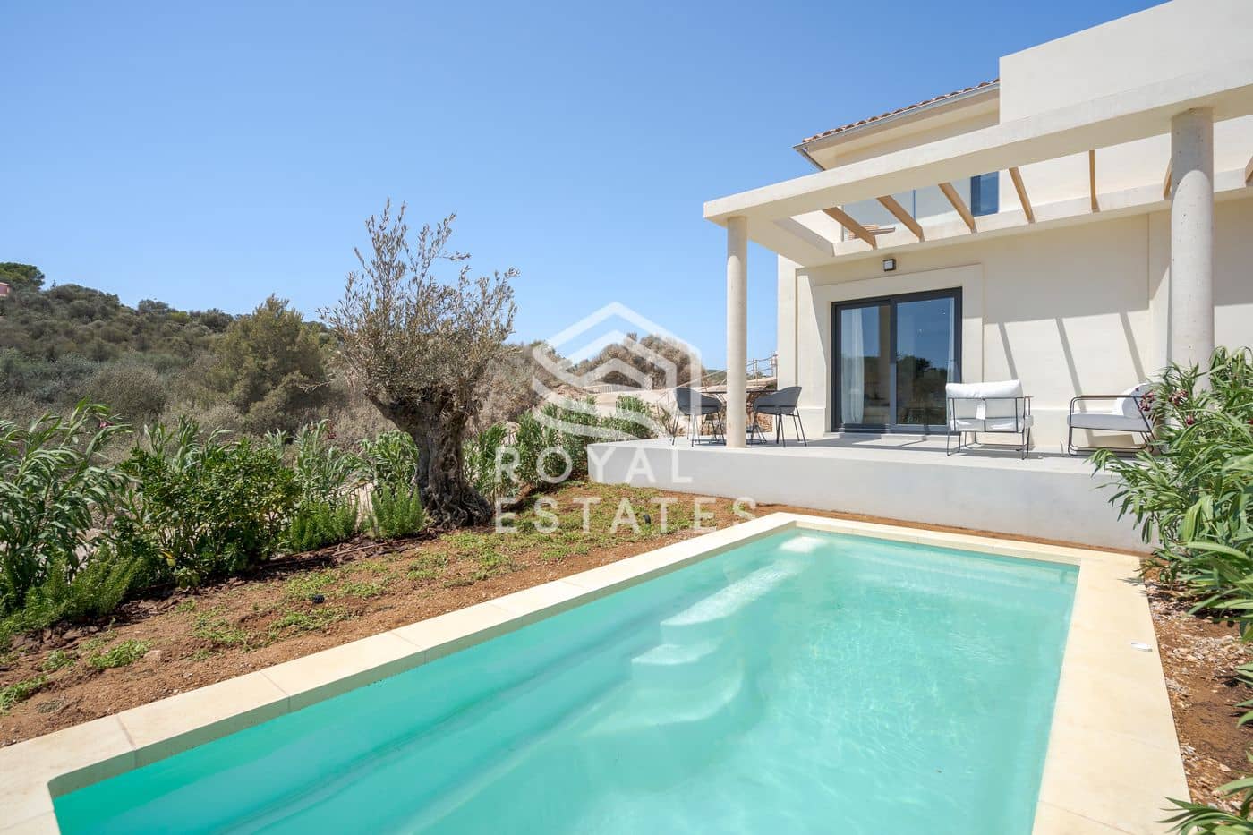 2 bedroom Apartment for sale in Cala Romantica with pool garage - € 399,000 (Ref: 9714406)