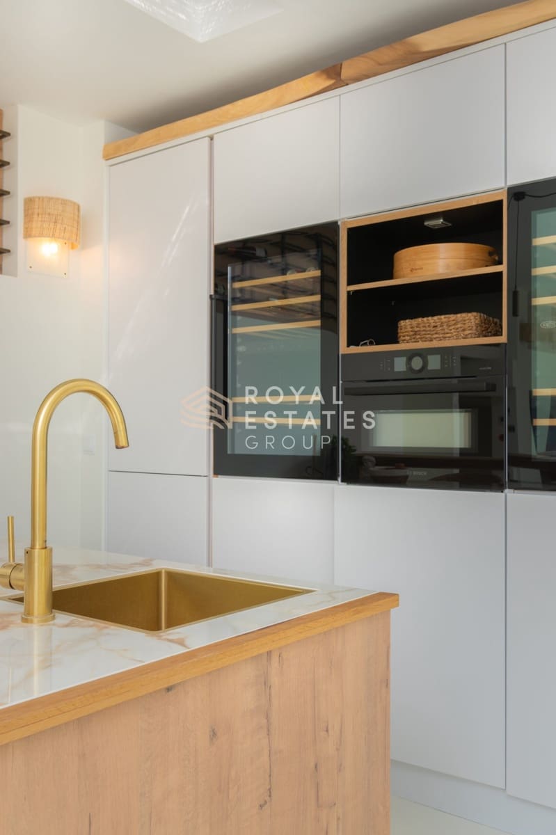 Chalet de 4 habitaciones en Ibiza / Eivissa ciudad en venta - 4.950.000 € (Ref: 9772631)