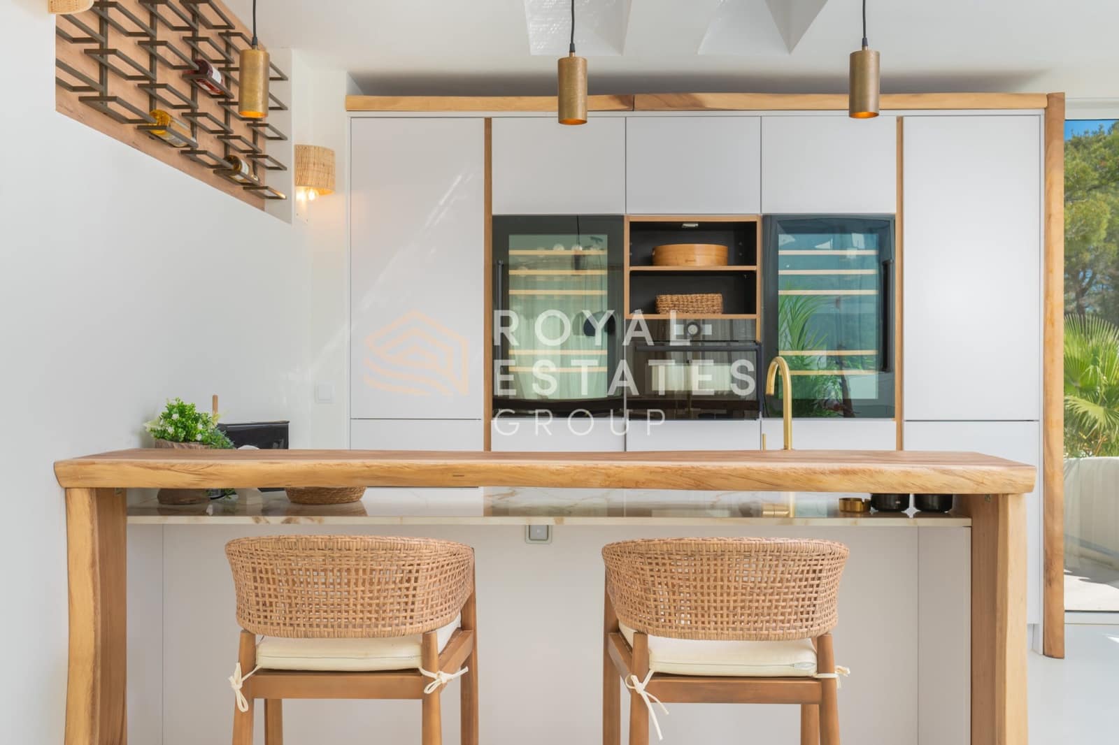 Chalet de 4 habitaciones en Ibiza / Eivissa ciudad en venta - 4.950.000 € (Ref: 9772631)