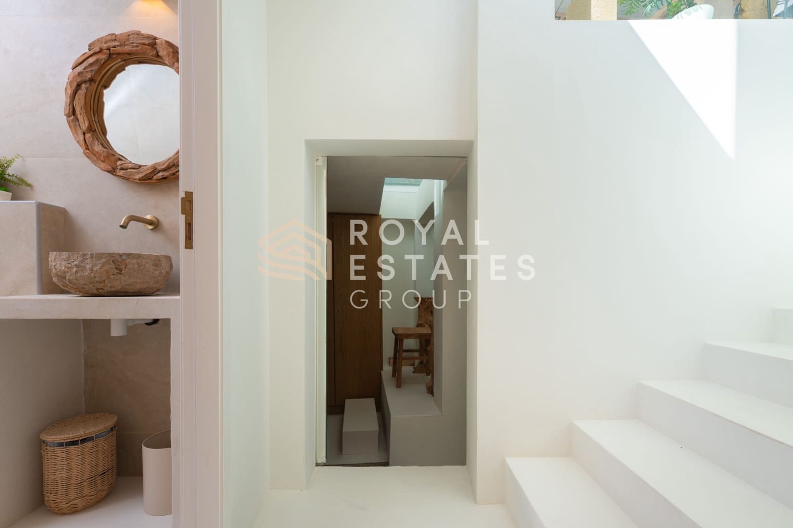 Chalet de 4 habitaciones en Ibiza / Eivissa ciudad en venta - 4.950.000 € (Ref: 9772631)