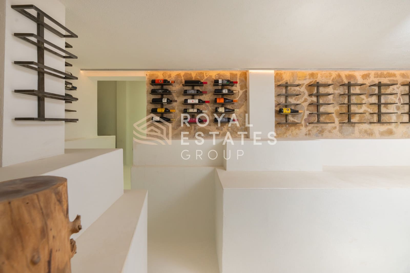 Chalet de 4 habitaciones en Ibiza / Eivissa ciudad en venta - 4.950.000 € (Ref: 9772631)