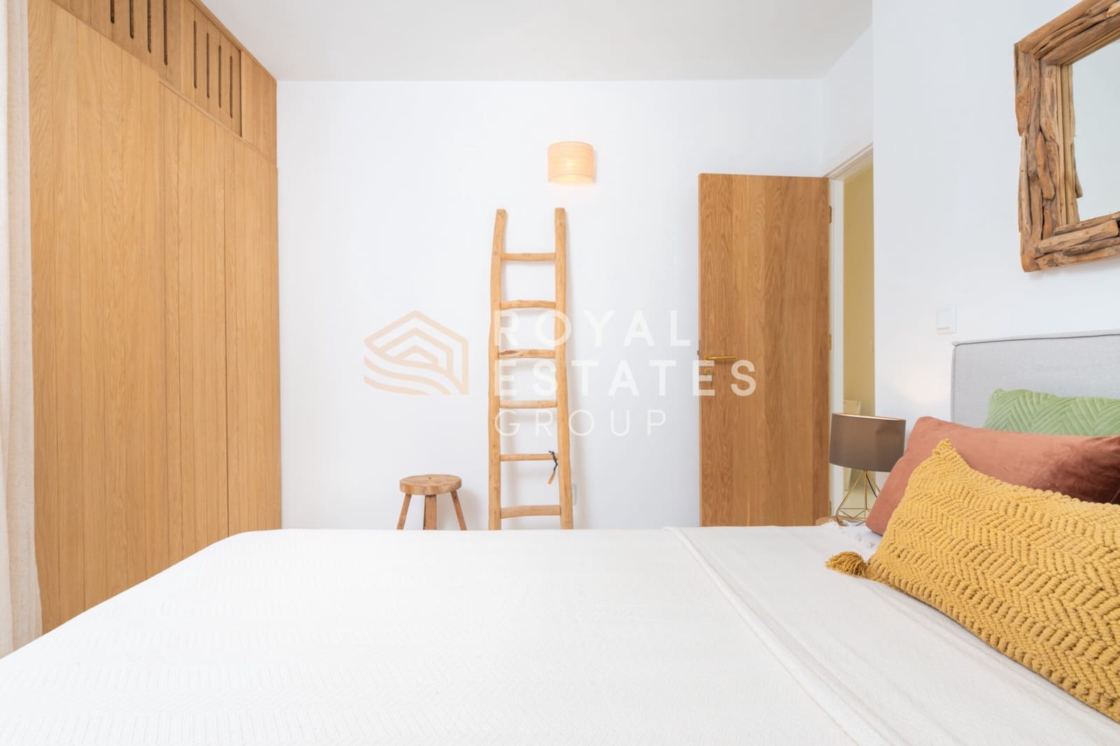 Chalet de 4 habitaciones en Ibiza / Eivissa ciudad en venta - 4.950.000 € (Ref: 9772631)