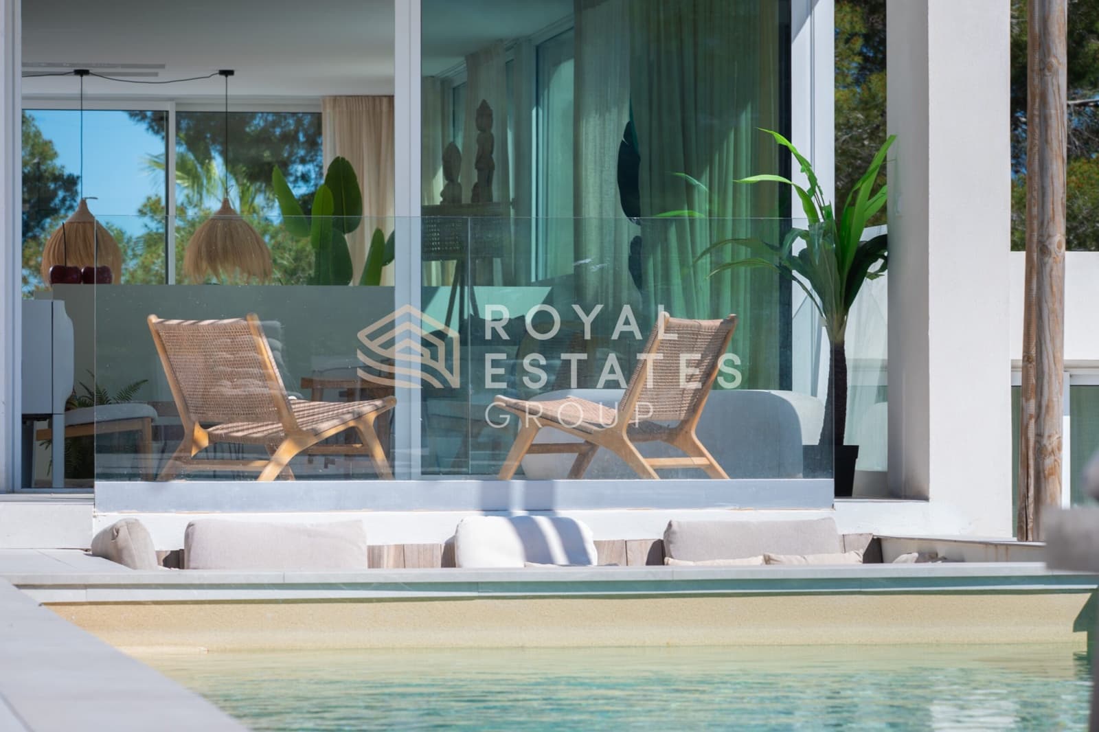 Chalet de 4 habitaciones en Ibiza / Eivissa ciudad en venta - 4.950.000 € (Ref: 9772631)