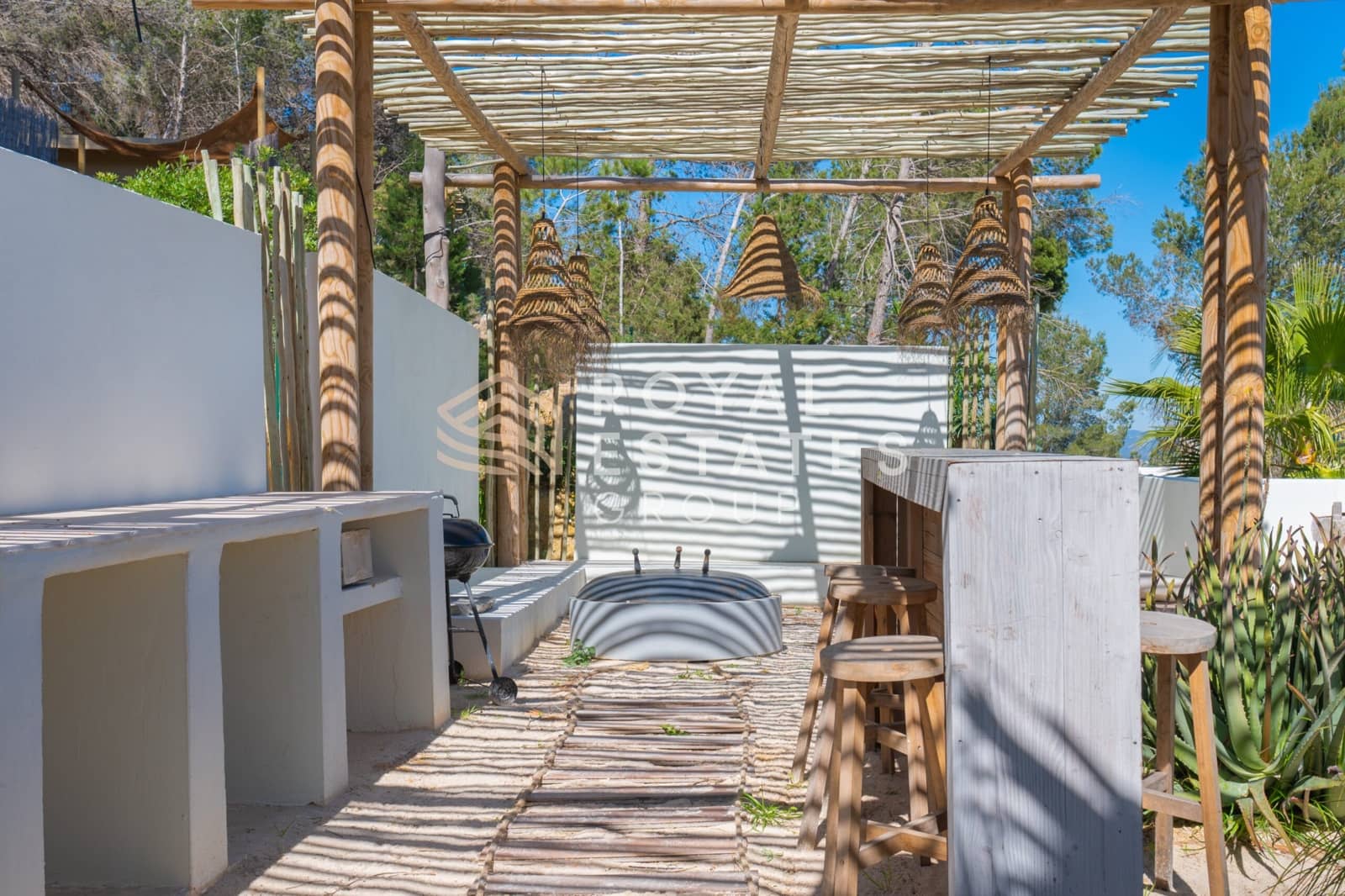 Chalet de 4 habitaciones en Ibiza / Eivissa ciudad en venta - 4.950.000 € (Ref: 9772631)