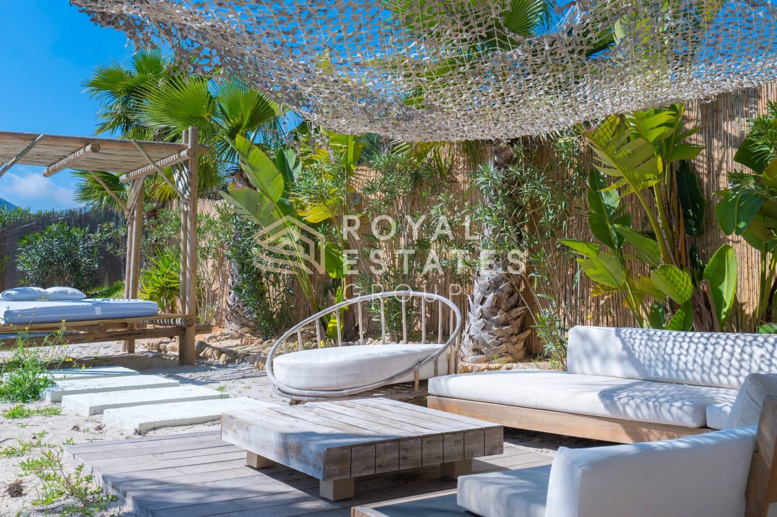 Chalet de 4 habitaciones en Ibiza / Eivissa ciudad en venta - 4.950.000 € (Ref: 9772631)