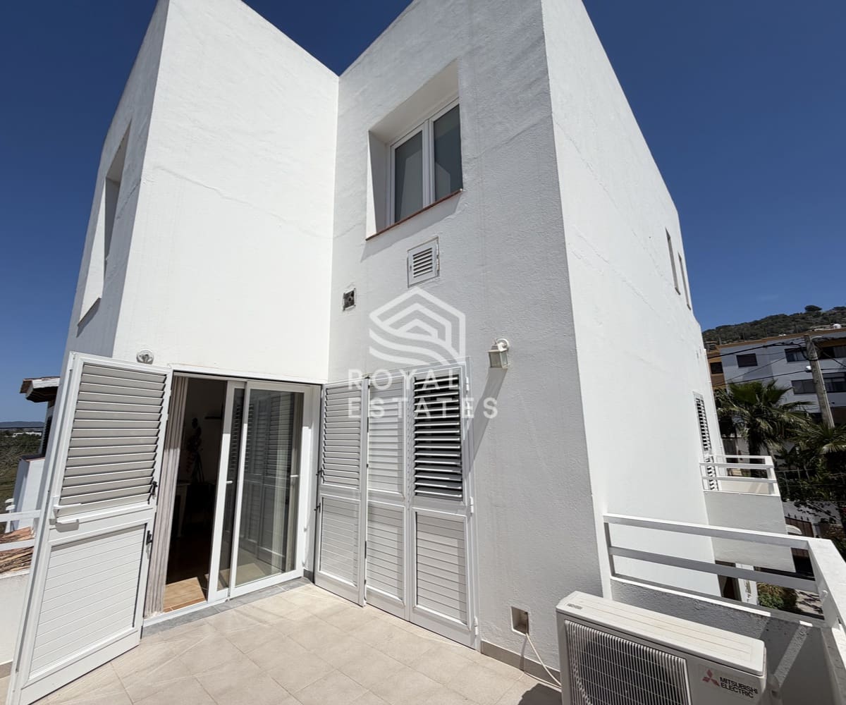 4 quarto Moradia para venda em Ibiza / Eivissa cidade com piscina - 1 100 000 € (Ref: 9793924)