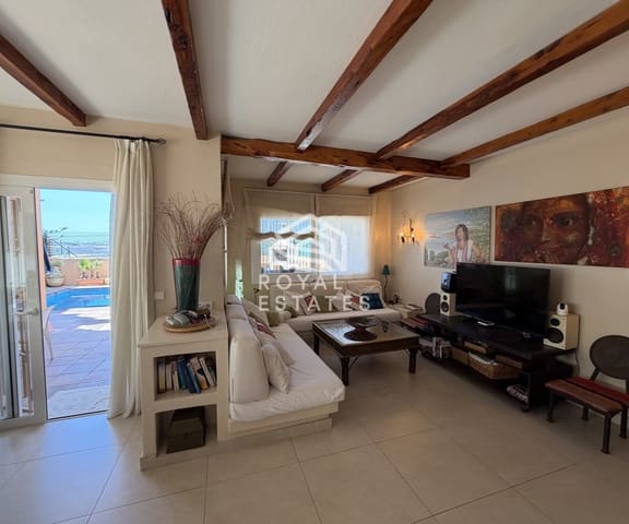 4 quarto Moradia para venda em Ibiza / Eivissa cidade com piscina - 1 100 000 € (Ref: 9793924)