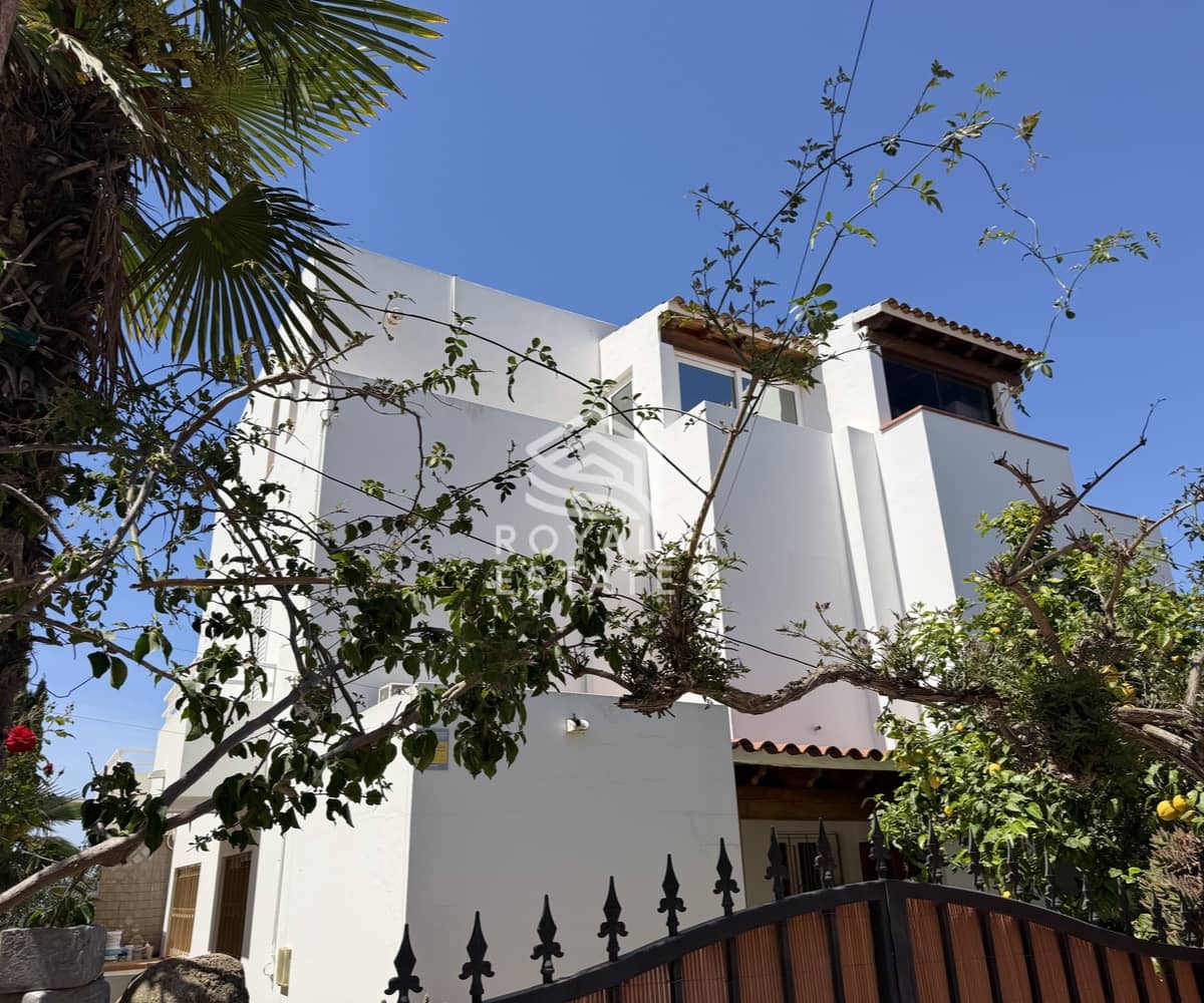 4 quarto Moradia para venda em Ibiza / Eivissa cidade com piscina - 1 100 000 € (Ref: 9793924)