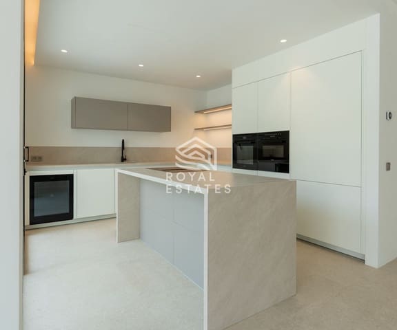 6 quarto Moradia para venda em Ibiza / Eivissa cidade com piscina - 3 850 000 € (Ref: 9796636)