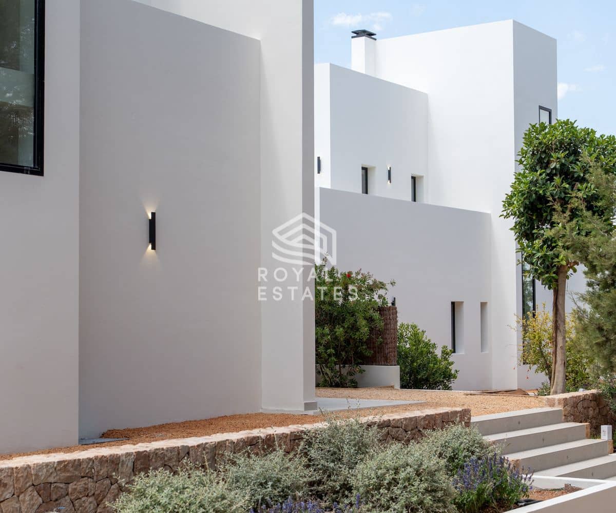 6 soveværelse Villa til salg i Ibiza by med swimmingpool - € 3.850.000 (Ref: 9796636)