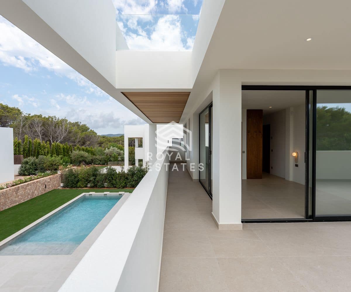 6 soveværelse Villa til salg i Ibiza by med swimmingpool - € 3.850.000 (Ref: 9796636)