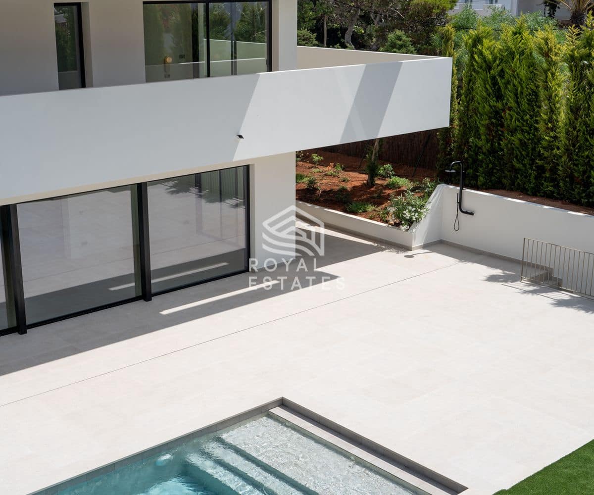 6 soveværelse Villa til salg i Ibiza by med swimmingpool - € 3.850.000 (Ref: 9796636)