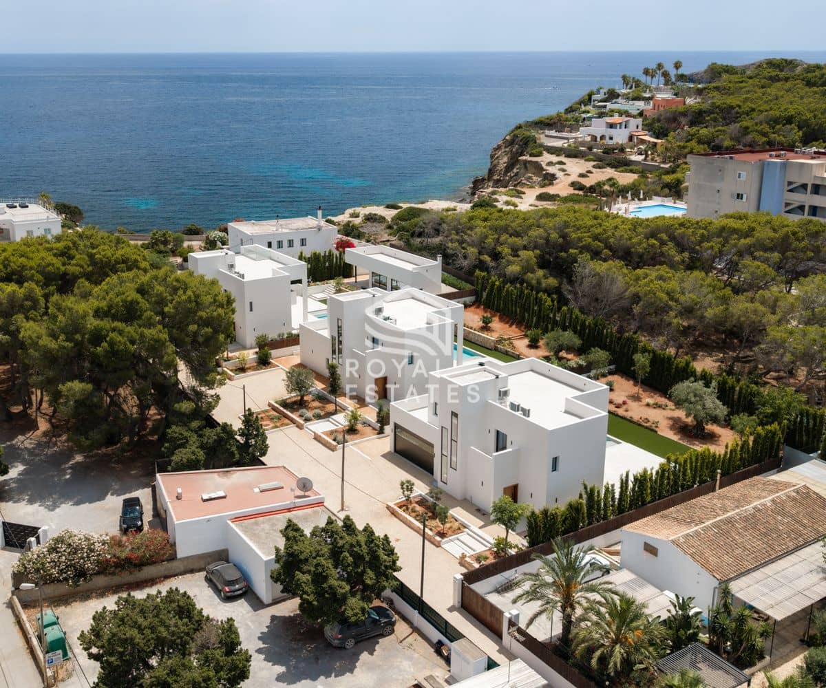 6 soveværelse Villa til salg i Ibiza by med swimmingpool - € 3.850.000 (Ref: 9796636)