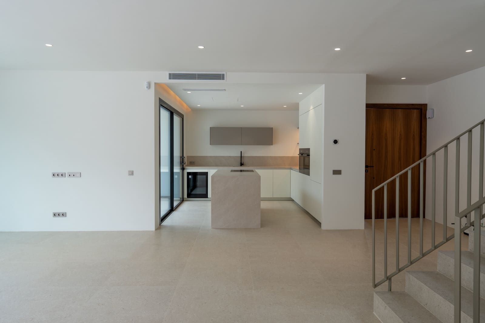 5 soverom Villa til salgs i Ibiza by med svømmebasseng - € 3 250 000 (Ref: 9796637)