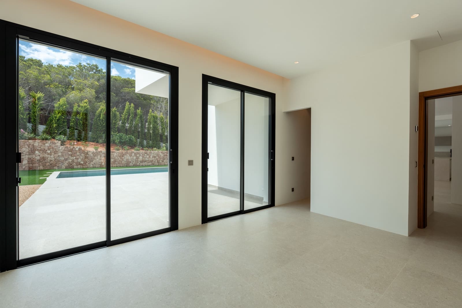 5 soverom Villa til salgs i Ibiza by med svømmebasseng - € 3 250 000 (Ref: 9796637)