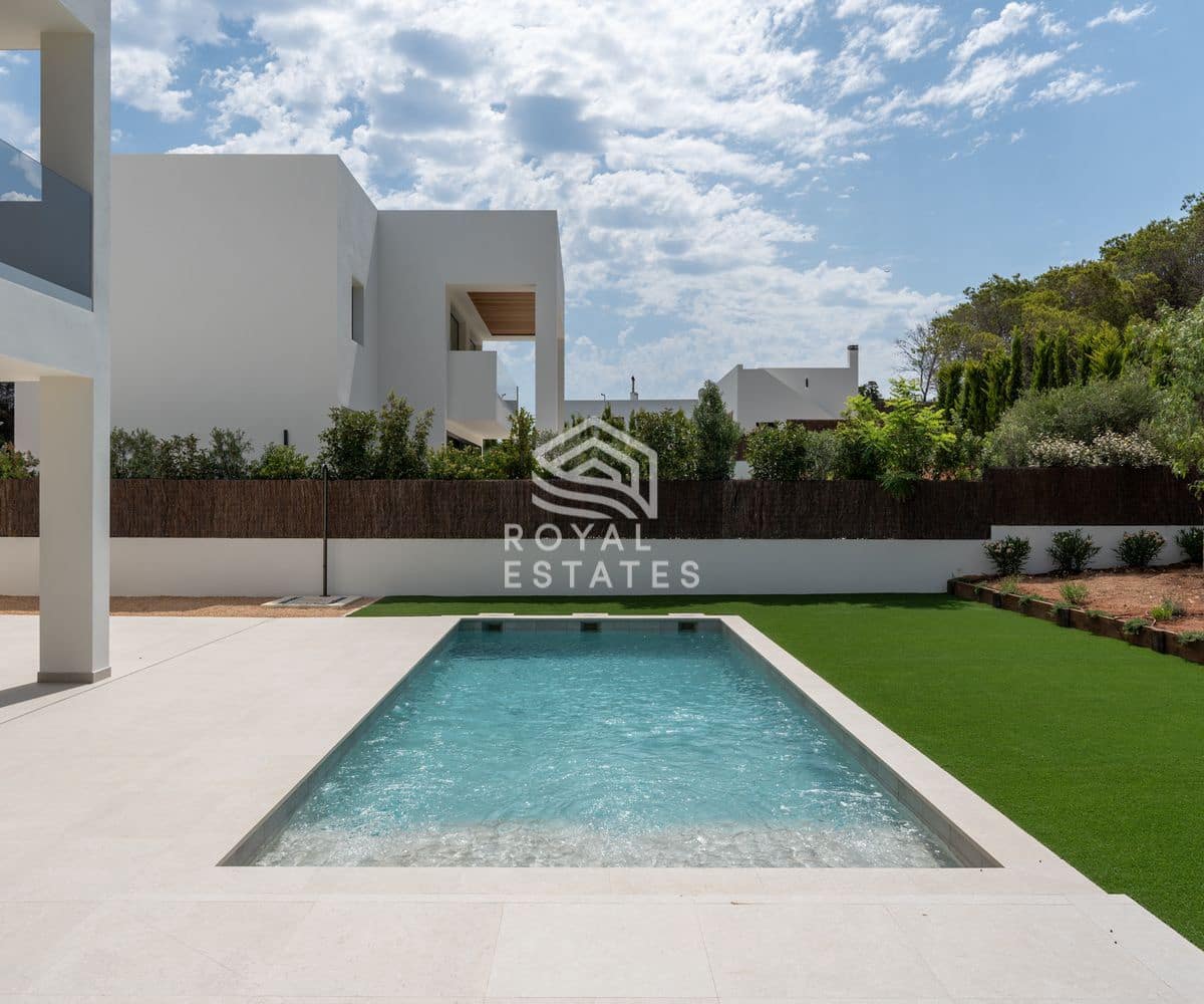 4 bedroom Villa for sale in Ibiza / Eivissa town with pool garage - € 2,950,000 (Ref: 9796638)