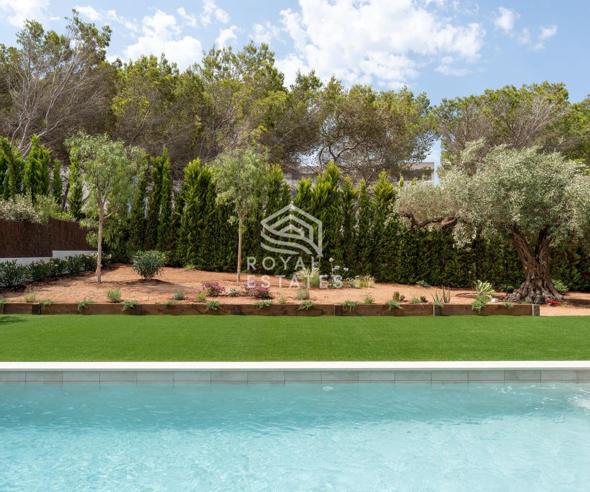 4 bedroom Villa for sale in Ibiza / Eivissa town with pool garage - € 2,950,000 (Ref: 9796638)