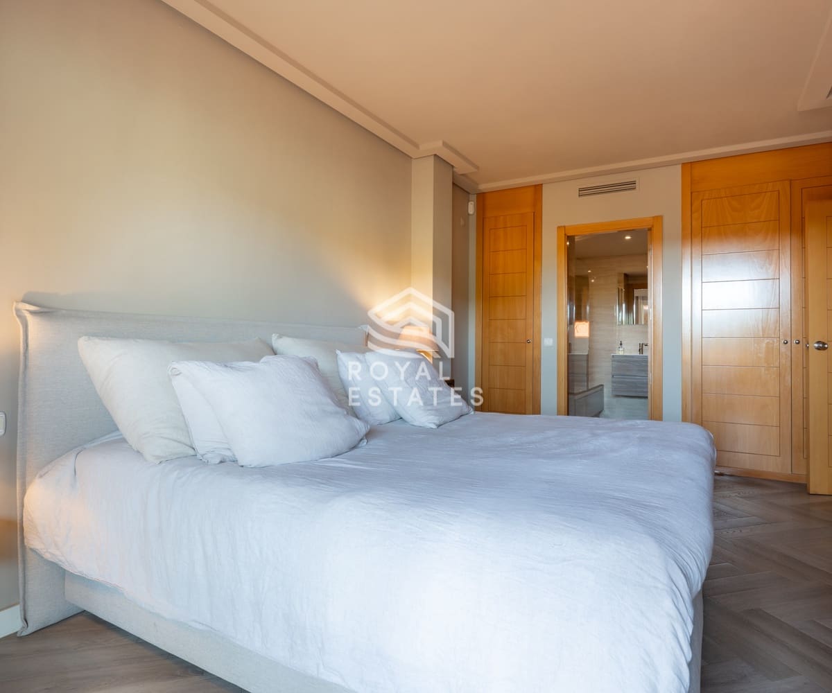 2 sypialnia Apartament na sprzedaż w Miasto Ibiza / Eivissa z basenem - 795 000 € (Ref: 9830539)