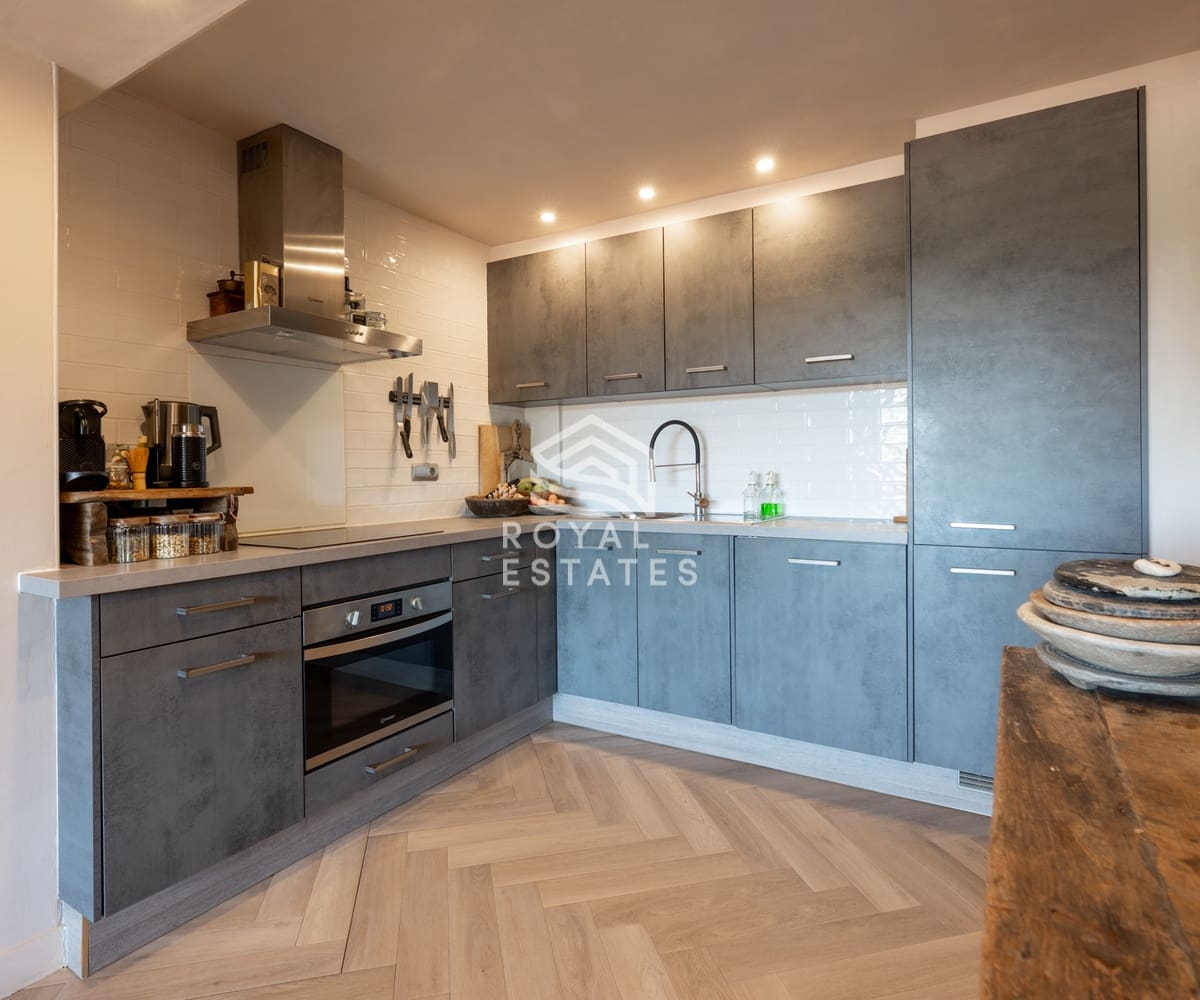 2 sypialnia Apartament na sprzedaż w Miasto Ibiza / Eivissa z basenem - 795 000 € (Ref: 9830539)