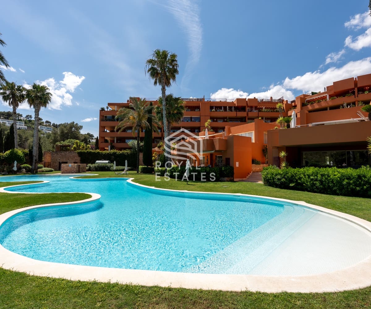 2 sypialnia Apartament na sprzedaż w Miasto Ibiza / Eivissa z basenem - 795 000 € (Ref: 9830539)