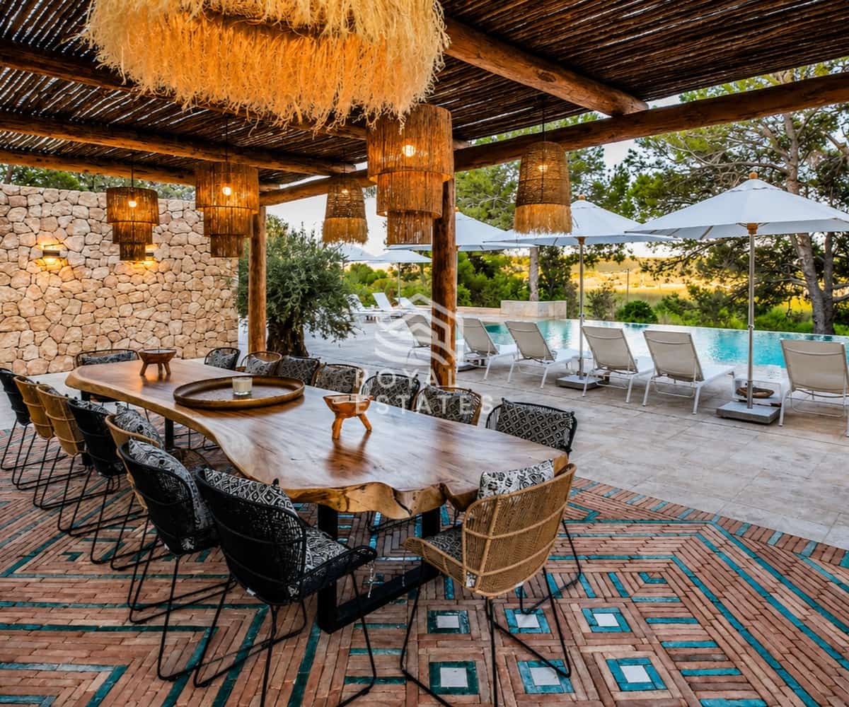 8 bedroom Villa for sale in Ibiza / Eivissa town with pool - € 10,000,000 (Ref: 9838826)