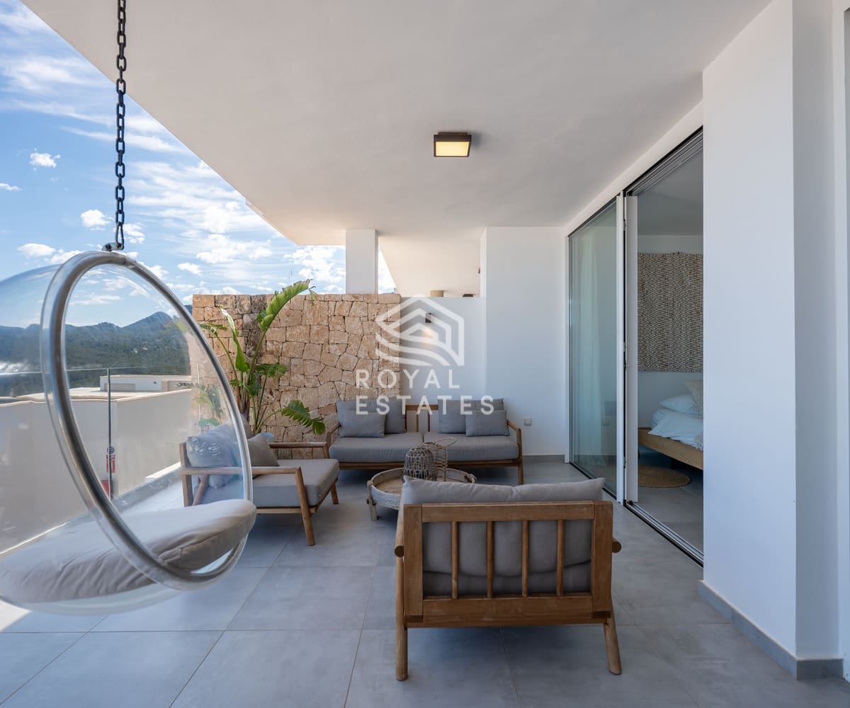 2 soverom Leilighet til salgs i Ibiza by med svømmebasseng garasje - € 690 000 (Ref: 9842033)