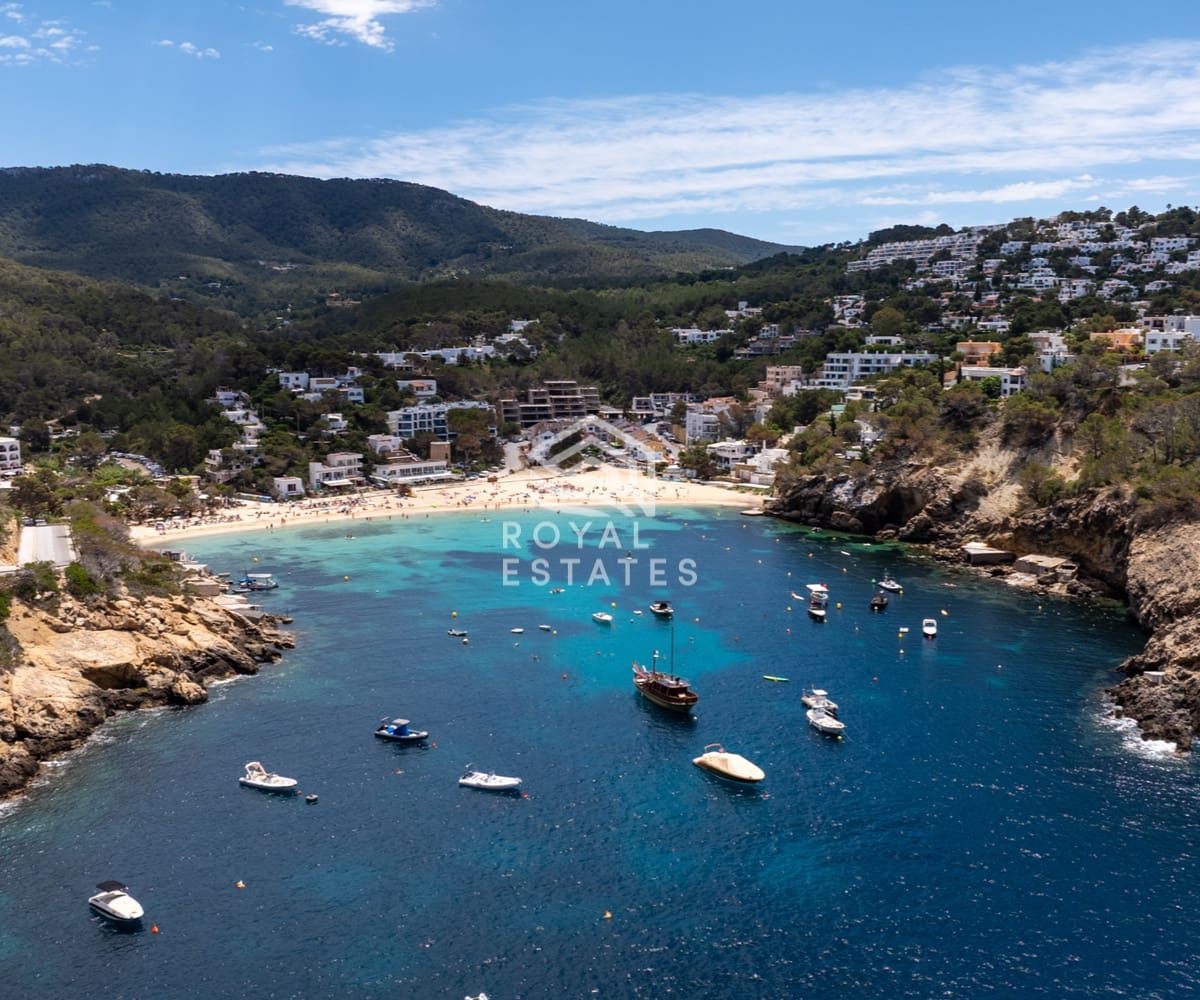 2 soverom Leilighet til salgs i Ibiza by med svømmebasseng garasje - € 690 000 (Ref: 9842033)