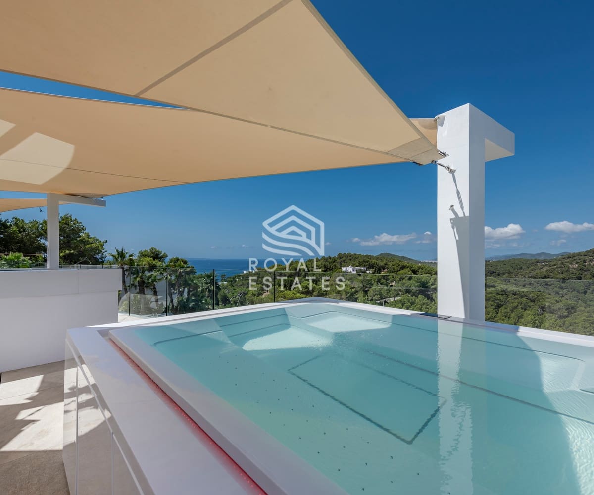 9 bedroom Villa for sale in Ibiza / Eivissa town with garage - € 9,800,000 (Ref: 9866358)