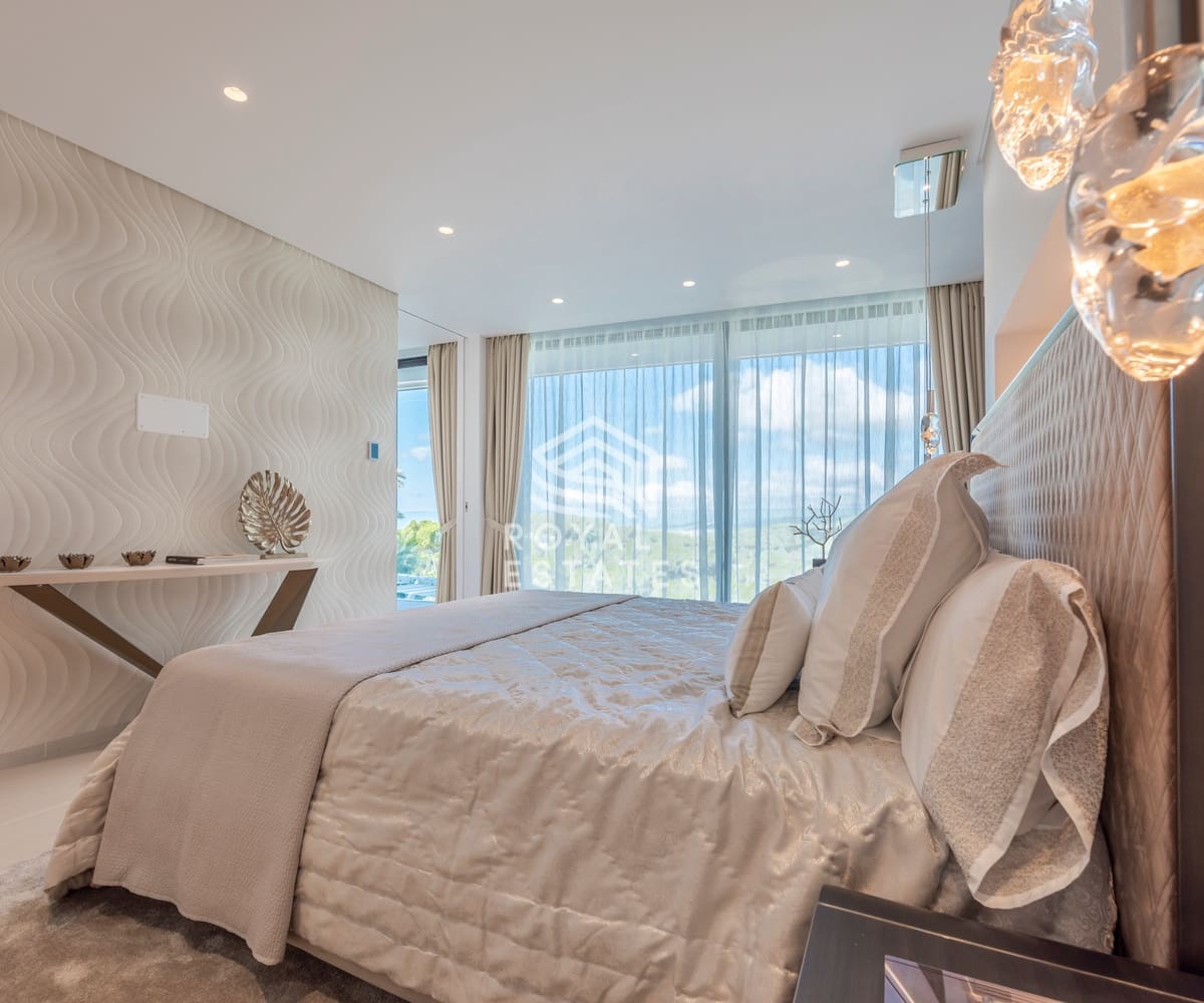 9 bedroom Villa for sale in Ibiza / Eivissa town with garage - € 9,800,000 (Ref: 9866358)